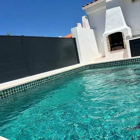 Casa Buganvilia Com Piscina Privativa Em Vilamoura * 쿼테이라